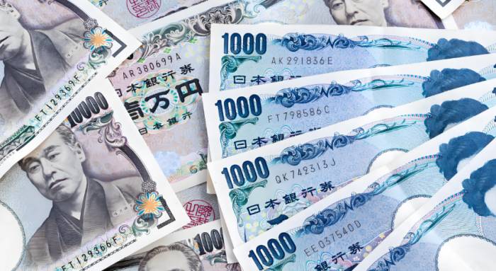 Japan's Rate Hike Looms, Eyes on Wage Trends